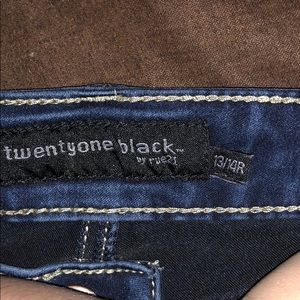 Worn twice rue 21 womens jeans size 13/14R